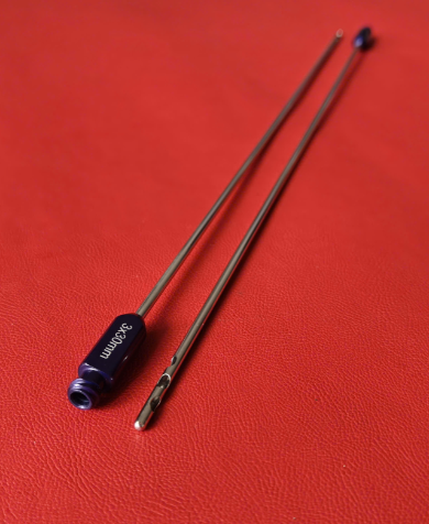 Que hút mỡ 30cm x 3mm 3 lỗ tròn xéo D4.5 R2.5